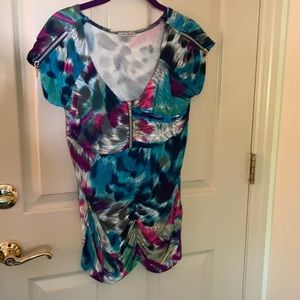 A Women’s Designer Top. Linea Domani.